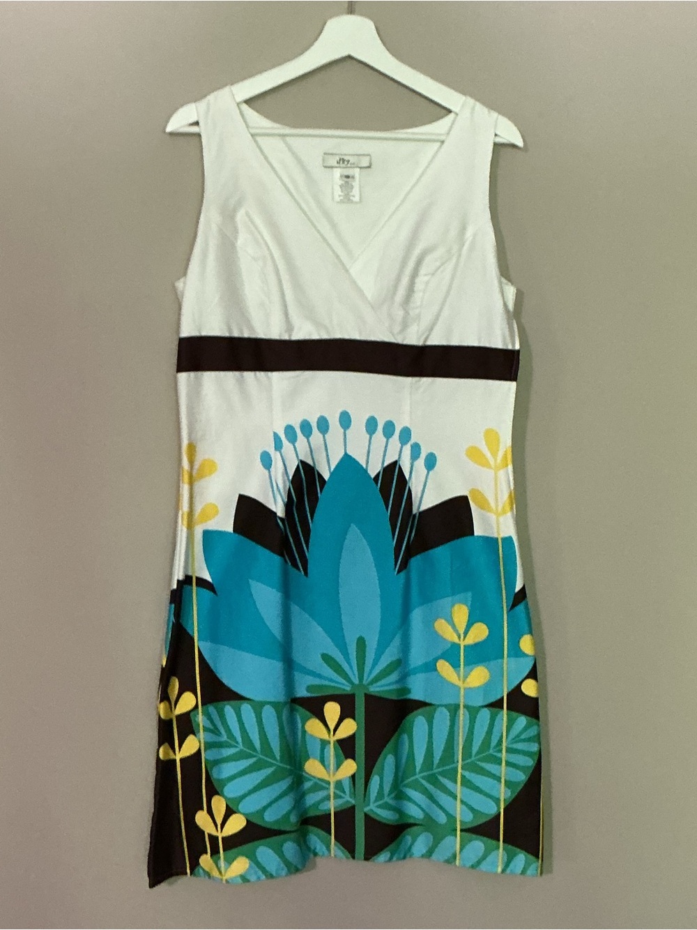 White & Blue Floral V-Neck Midi Dress with Brown Waistband - Picture 5 of 7